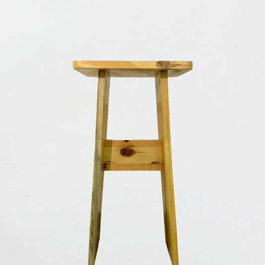 傢俱 - 八字高櫈